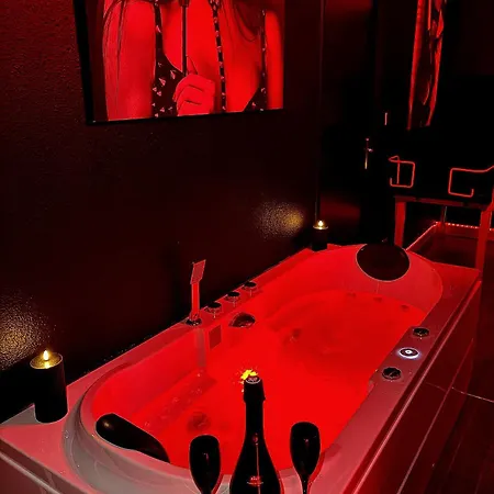 Le Baiser 2 Du Plaisir Interdit 公寓 圣阿尔努